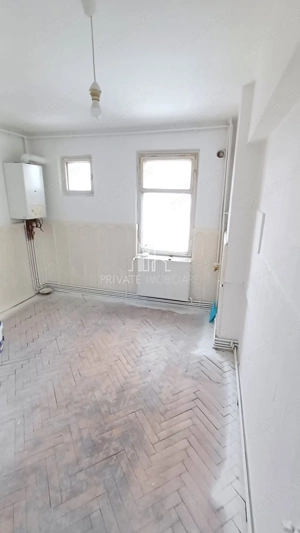Apartament 3 camere, hol patrat, 2 balcoane,etaj intermediar, Unirii - imagine 9
