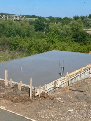 Constructi și renovări  - imagine 2