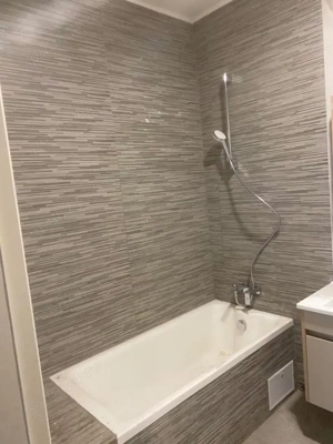 Constructi și renovări 