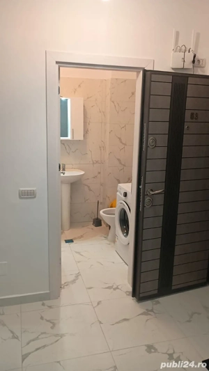 Închiriez studiou  - imagine 2