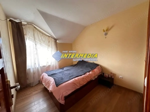 Casa in Centru finisata, mobilata, utilata complet - imagine 14