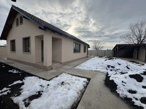 Casa Individuala Parter,Sanmihaiu Roman,3 Camere,Toate Utilitatile - imagine 3