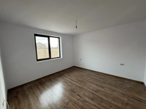 Casa Individuala Parter,Sanmihaiu Roman,3 Camere,Toate Utilitatile - imagine 11