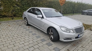 vand mercedes e250 - imagine 3