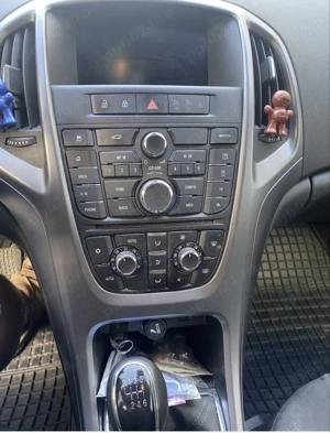 Opel Astra J 2018 1.4 140cp - imagine 5