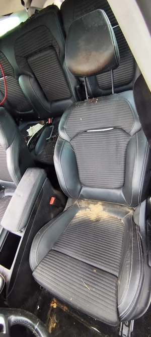 Dezmembrez / dezmembrari piese auto Renaul Grand Scenic iv 4 1.7DCI 1.8DCI motor R9N401 R9N 401  cut - imagine 10