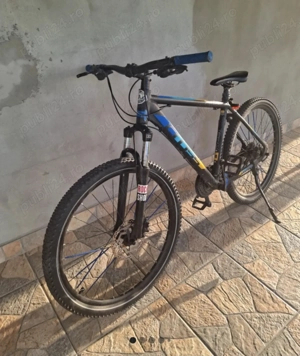 Bicicleta Cross grx 8 + trotineta de scheme inclusa in pret