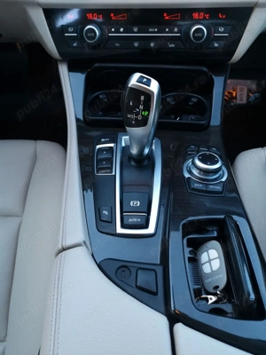 BMW 528i 2012, 245 CP - imagine 10