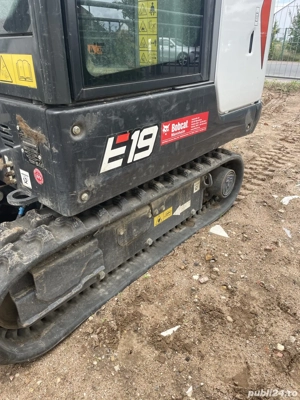 Excavator Bobcat E19 - imagine 3