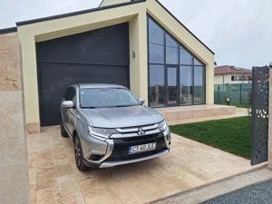 Mitsubishi Outlander diesel  2019  85 000 km  unic proprietar 