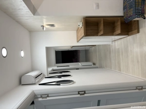 Vând apartament 3 camere amplasat in zona centrală și de lux. - imagine 3