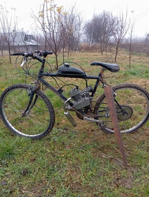 vând bicicletă cu motor  - imagine 2
