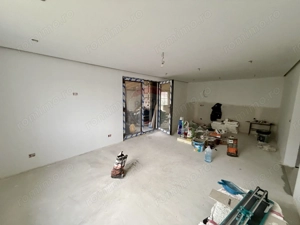 Casă cu 4 camere de vânzare - imagine 16