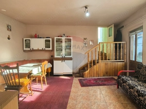 Casă săsească 3 camere si 1400 mp teren in Brateiu - jud. Sibiu - imagine 15