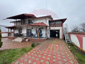 Casă / Vilă cu 5 camere de vânzare - imagine 2