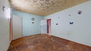 Apartament 3 camere de vânzare, necesită renovare, Săcele - imagine 3