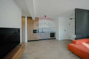 Apartament de închiriat cu 2 camere și parcare, ultracentral, Oradea - imagine 2