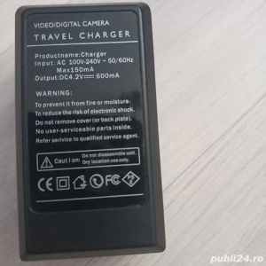 incarcator bateri de aparat foto 