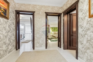 Vila de Lux de Vânzare, 280mp util - Str. Cortez - Hlincea Iasi - imagine 9