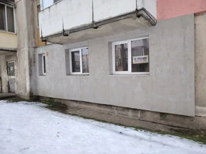 Ap.2cam. Petrosani-Aviatorilor, 35 mp, parter - valabil pana in martie