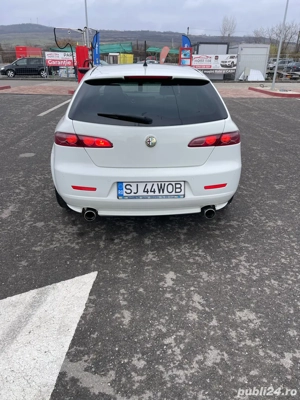 Alfa Romeo 159 Ti 2.0 JTDm 170 cai - imagine 2