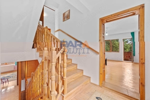 Vilă cu 6 dormitoare, 2 garaje, anexe multiple - 2076 mp teren - imagine 15