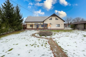 Casă 157 mp utili, complet mobilată și utilată modern