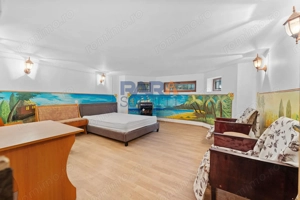 Vilă cu 6 dormitoare, 2 garaje, anexe multiple - 2076 mp teren - imagine 18