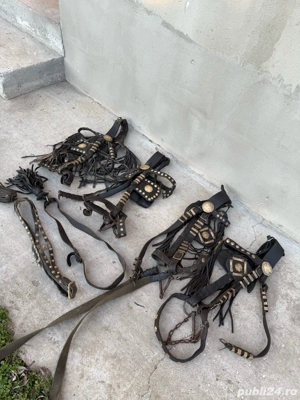 Căpițele   hamuri piele pentru cai + hățuri 2 cai   stare bună - imagine 4