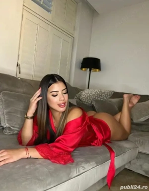  la tine sau la hotel 