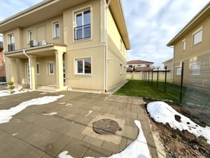Duplex spatios, 5 camere, 128 mp utili 260 mp teren - Dumbravita  - imagine 15