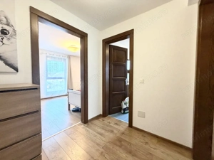 Triplex pe colt, 3 camere, 94 mp utili, 250 mp teren - Dumbravita - imagine 10
