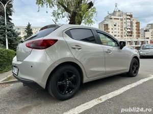 Mazda 2 1.5 M-Hybrid Challenge 10 2022 | 1 proprietar | Service autorizat | Impecabilă - imagine 3