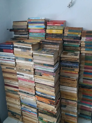 Carti editii noi si vechi