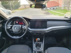 Skoda Octavia Combi 2021 - imagine 8