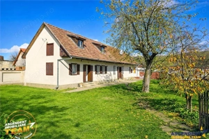 Proprietate autentica+spatiu gospodaresc,1800mp,Araci,Covasna