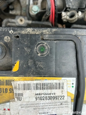 baterie de masina  - imagine 2