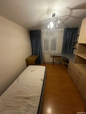 Inchiriez apartament 3 camere, Resita, Micro 3  - imagine 5