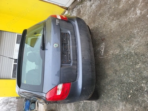 Vand intreaga pentru piese sau dezmembrez skoda fabia 2 2008 1.4 benzina