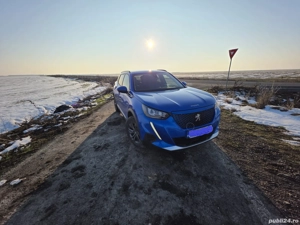 Proprietar, vand Peugeot e-2008 Allure, 2 km+set jante+cauciucuri vara - imagine 2