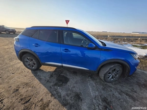 Proprietar, vand Peugeot e-2008 Allure, 2 km+set jante+cauciucuri vara - imagine 3