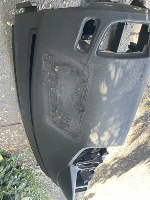 Plansa bord Volvo XC60 (2008-2017) cu airbag declansat - imagine 2