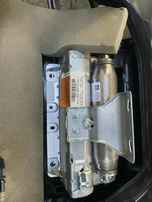 Plansa bord Volvo XC60 (2008-2017) cu airbag declansat - imagine 5