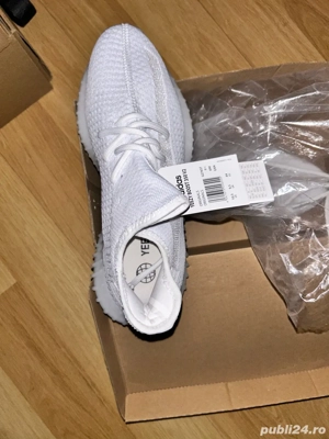 Yezzy boost 350 reflective