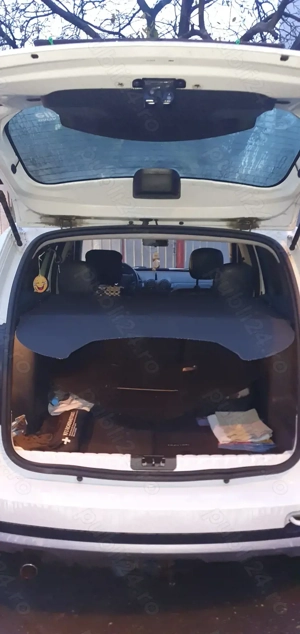 Dacia Duster 1.5 D  - imagine 8