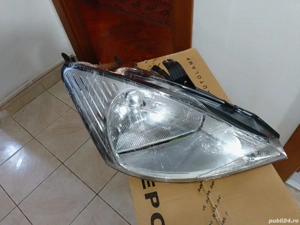 Far Dr Ford Focus 2001 - imagine 5