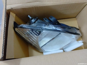 Far Dr Ford Focus 2001 - imagine 8