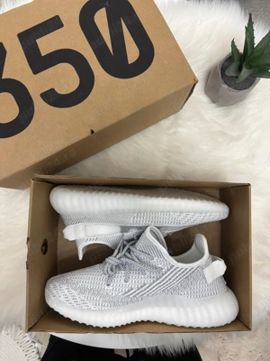 Yeezy Boost 350 V2 "Bone" - imagine 5