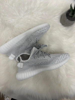 Yeezy Boost 350 V2 "Bone" - imagine 4