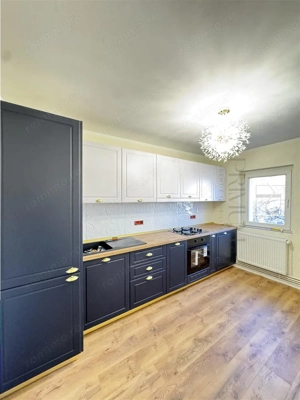 ARADULUI - 3 CAM - 2 BAI - DECOMANDAT - ETAJUL 2 - CENTRALA PROPRIE - BLOC IZOLAT - RENOVAT COMPLET